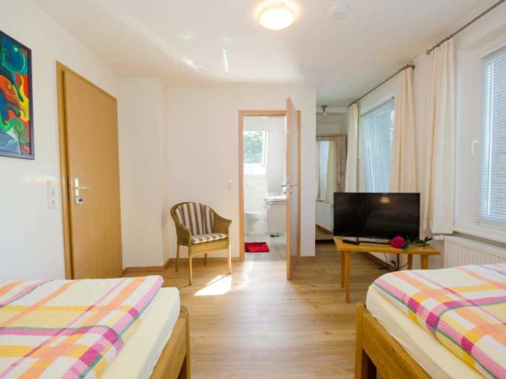 Gaestehaus An Der Fehnroute I, 11037 Hotel Leer Ngoại thất bức ảnh